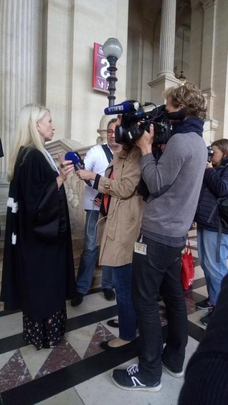 maitre laure berges kuntz 04630900 163736913